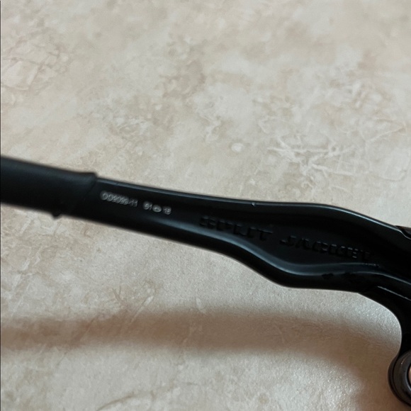 Oakley split Jacket Black Sunglasses with Red Lenses - Picture 9 of 10